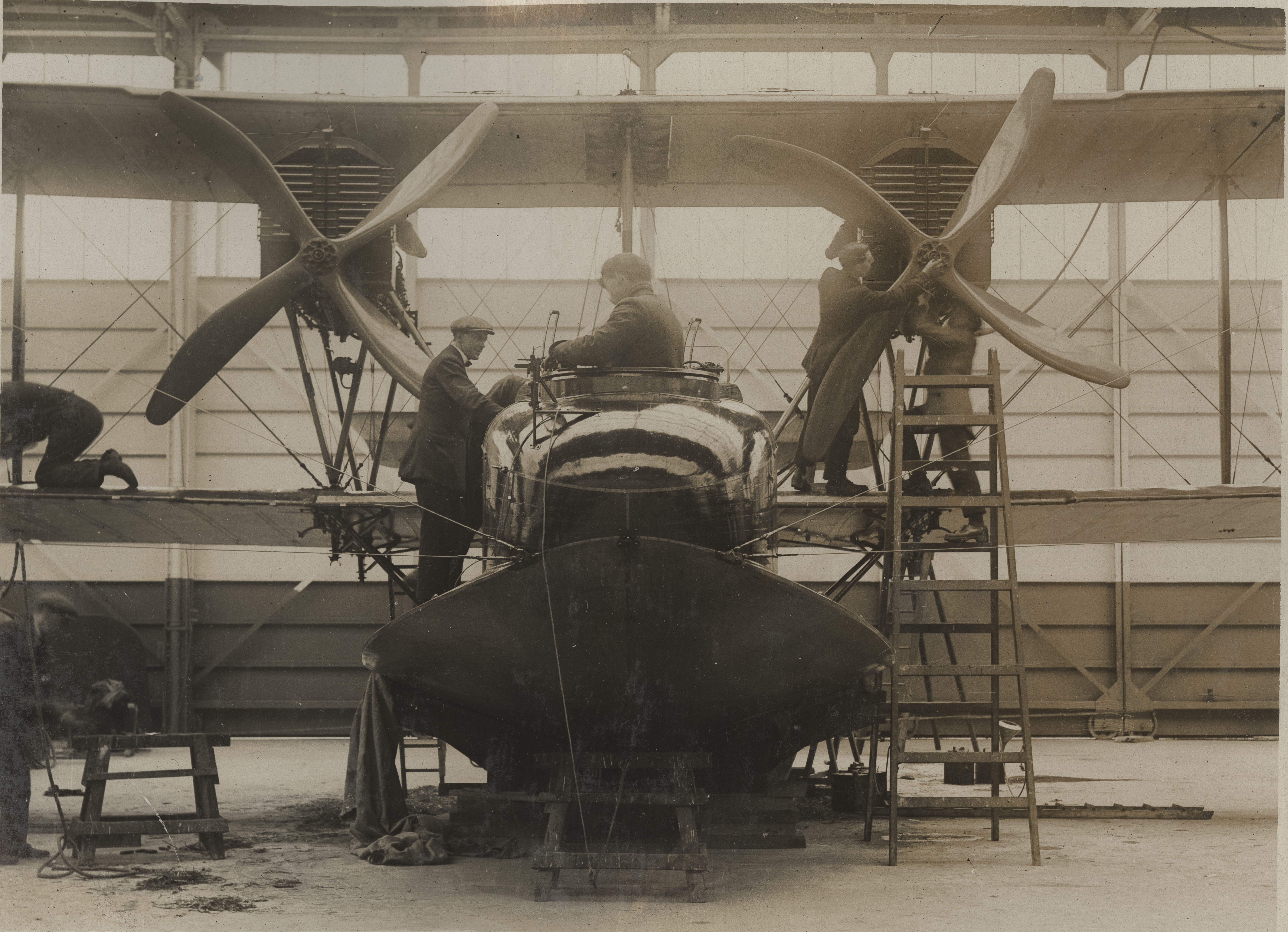 Shorts F3 flying boats under construction 2 Shorts F3 flying boats under construction 2